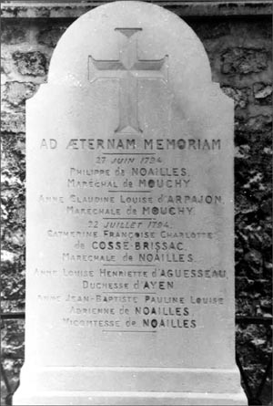 Gedenkstein Noailles picpus2