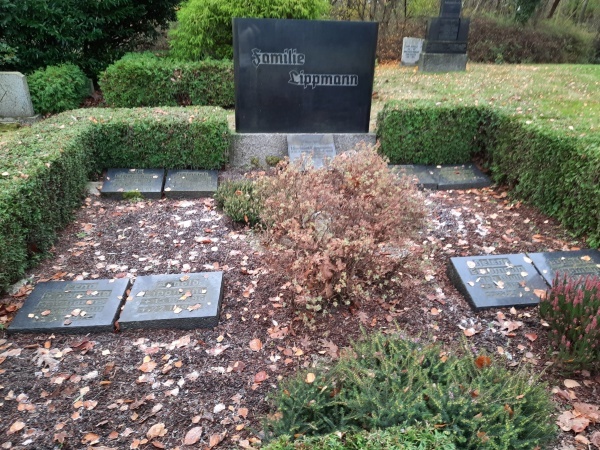 Die Grabstätte des Firmengründers und der Familie von Friedrich Lippmann, der 1850 seine Seilerei in Altenwerder gründete