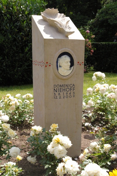 Domenica-Grabstein (Foto: Norbert Fischer)