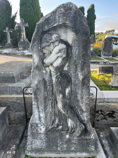 Alice Nordin (1871-1948): Grabstele der Künstlerin Kerstin Bergström (1870-1904), Cimetière du Grand Jasin Cannes (Frankreich) Fotografie © Christophe Squarta, Administration Générale Affaires Funéraires Cannes (8)